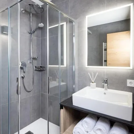 Holiday home Schoeneben 2