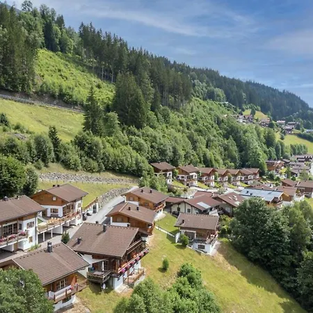 Holiday home Schoeneben 2 Wald im Pinzgau