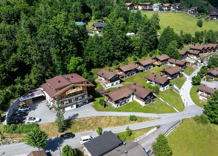 Schoeneben 2 Wald im Pinzgau
